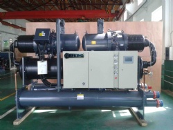 Glycol low-temp chiller